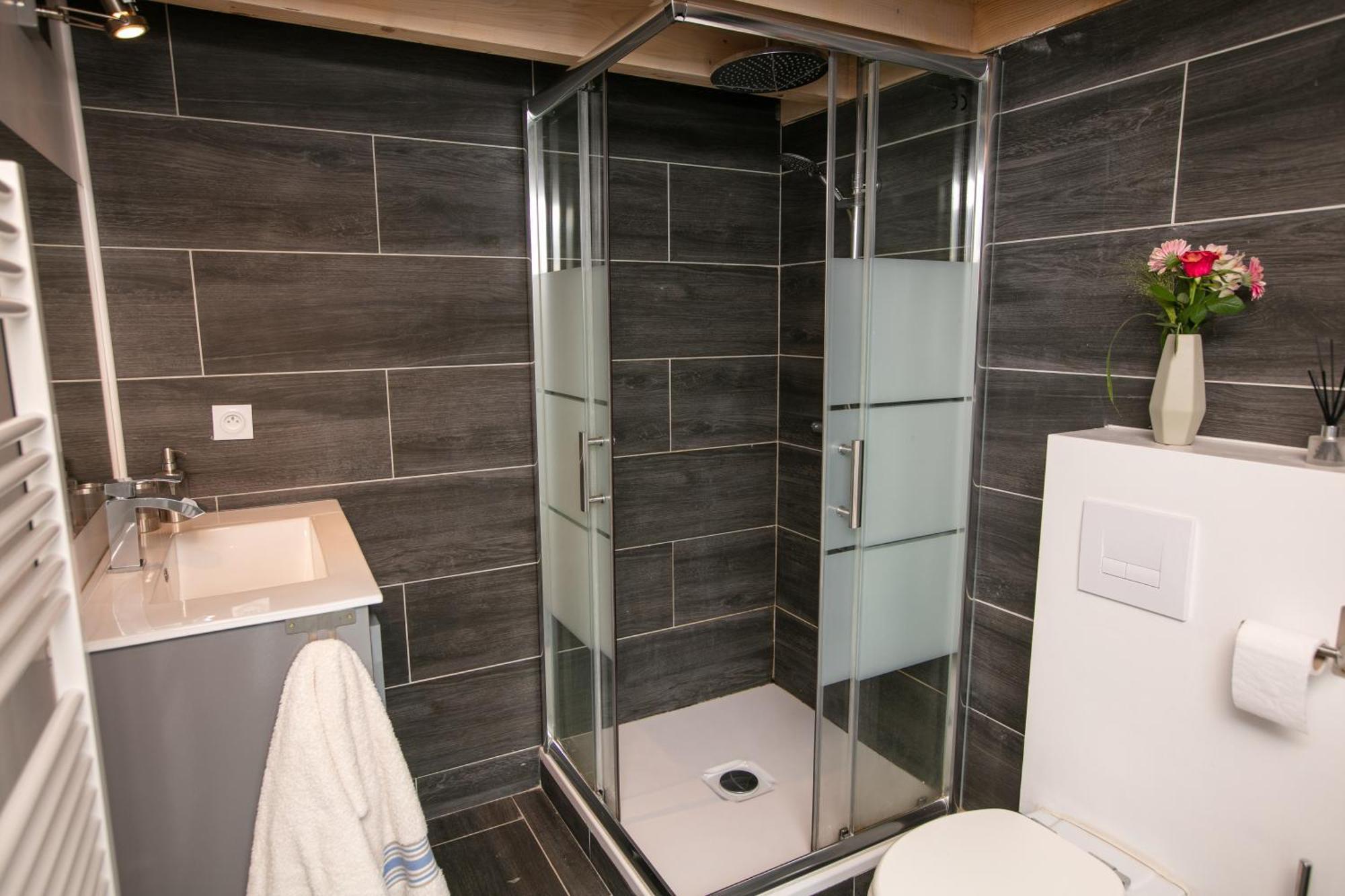 Erreka Txikia Bed & Breakfast Urrugne Ruang foto